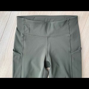 Lululemon Speed Up Crop Leggings